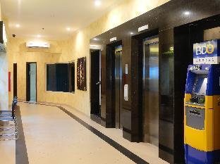 Queens Hotel 4*